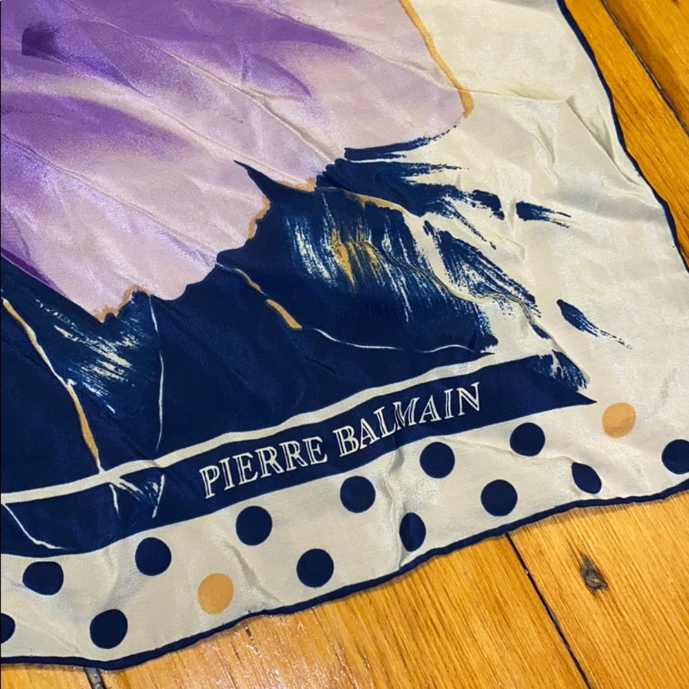 Balmain scarf